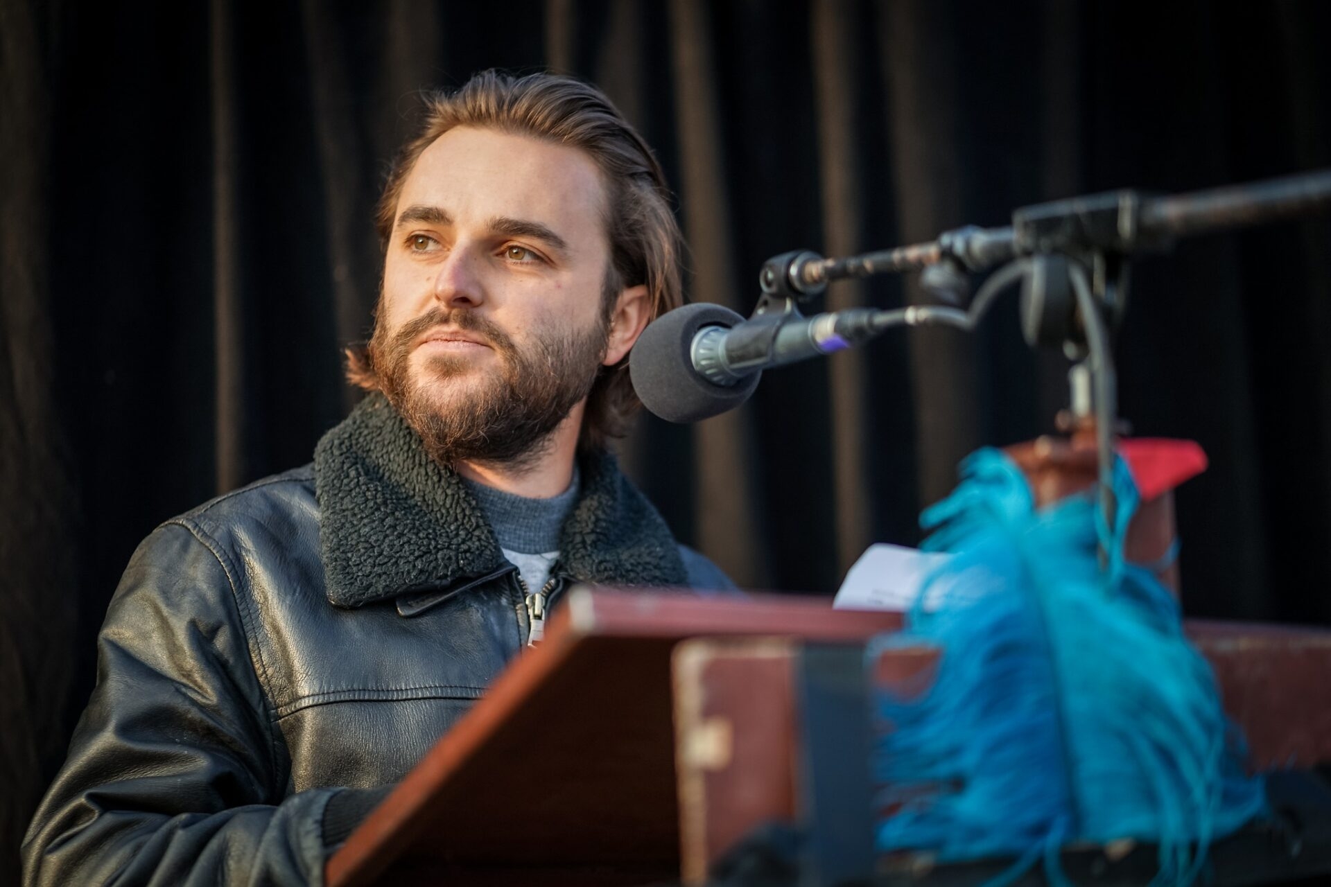De Vonk presenteert radicaal links programma