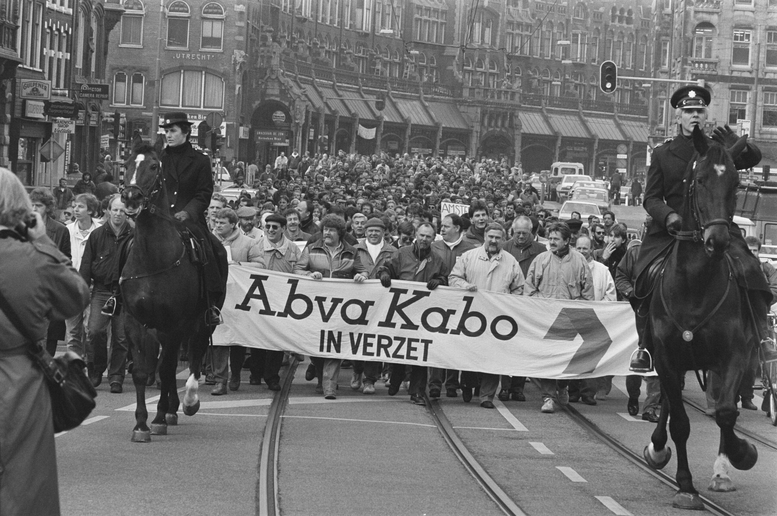 (A)Politieke staking in overheidsland